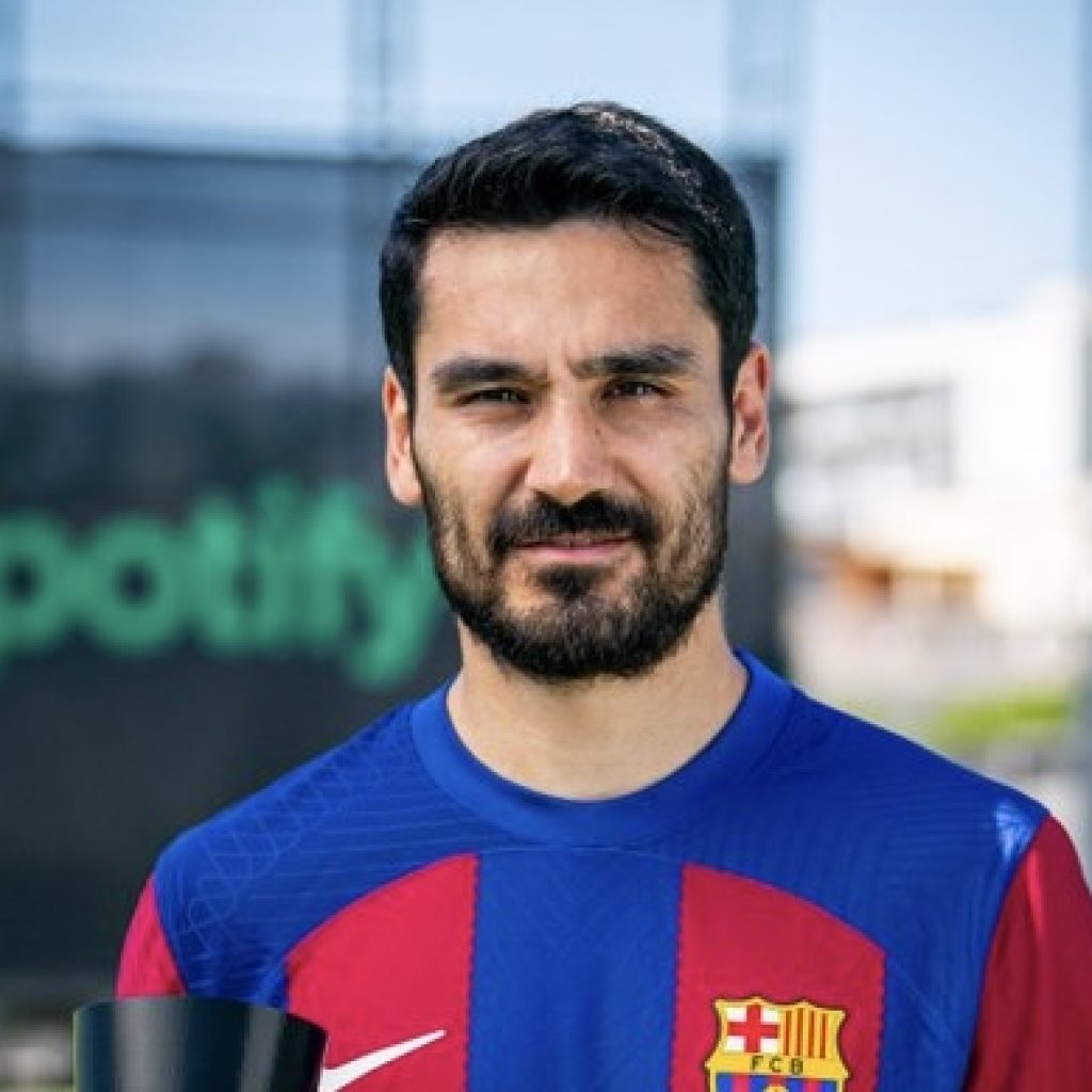 TUTURPEDIA - Gundogan Ingin Tinggalkan Barcelona, Man City Siap Tampung Kembali?