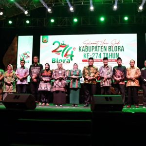 Puncak Hari Jadi Kabupaten Blora ke-274, Bupati Sampaikan 22 Penghargaan 