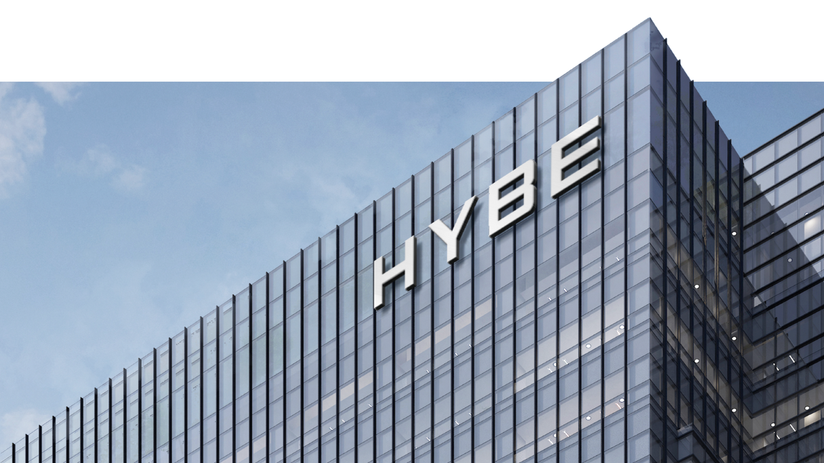 Permintaan maaf CEO HYBE, Lee Jae Sang atas dokumen pemantauan. Foto: hybecorp.com