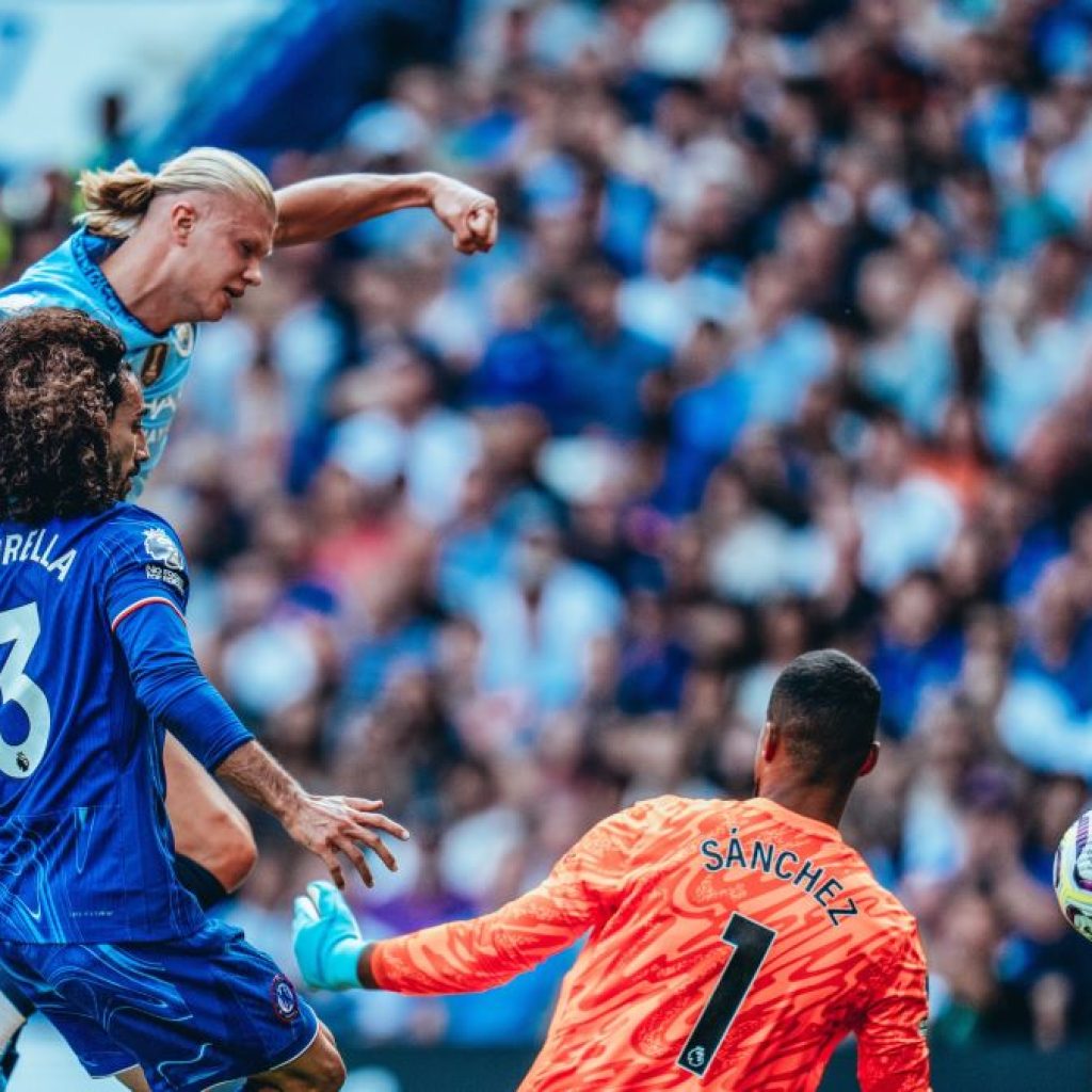 Tanggapan Erling Haaland terhadap nyanyian Marc Cucurella. Foto: x.com/ManCity