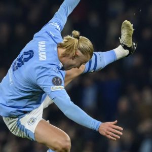 Haaland Balas Senggol Trent Alexander-Arnold, Singgung Titel Treble Winner Manchester City