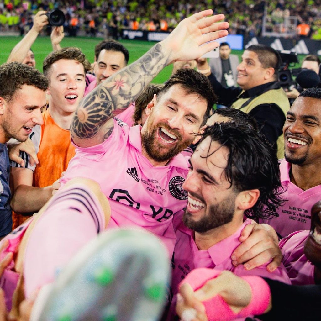 Diduga karena kedatangan Messi, harga tiket musim 2024 meroket hingga membuat penggemar Inter Miami ngamuk. FOTO: Instagram.com/intermiamicf