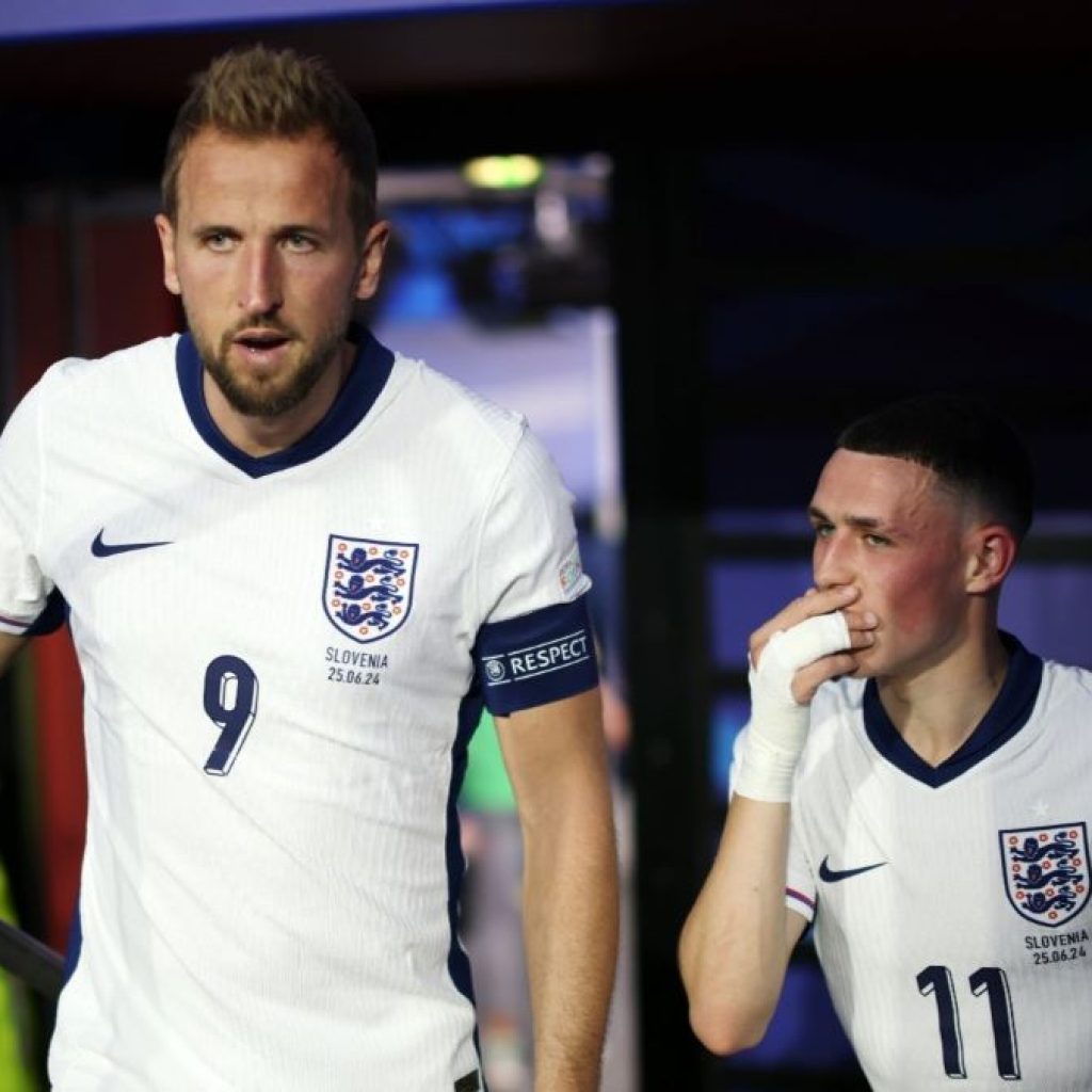 Phil Foden minta publik tidak meragukan Harry Kane selaku kapten timnas Inggris di EURO 2024. Foto: x.com/OptaJoe