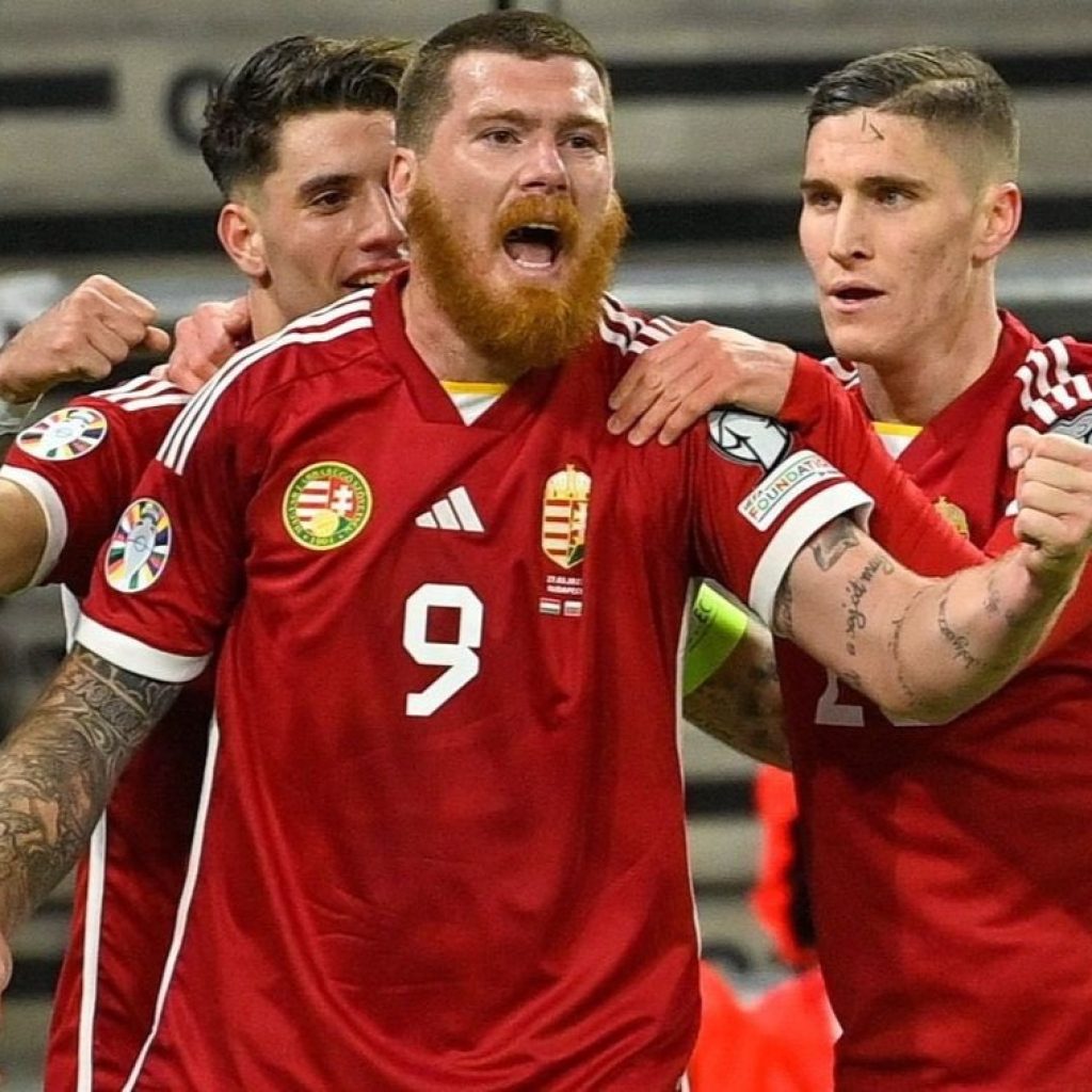 Pelatih Hungaria jengkel dengan netizen usai Martin Adam diberi komentar negatif. Foto: x.com/tomhwilliams23