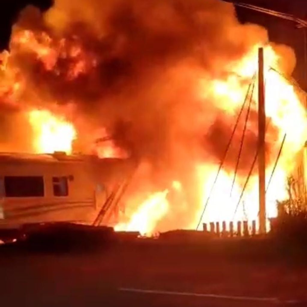 Breaking News! Beredar Video Kecelakaan KA Brantas tabrak Truk Trailer di Semarang
