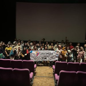 Keseruan Nonton Bareng Film ‘Di Ambang Kematian’ bersama Tuturpedia x Theater Indonesia