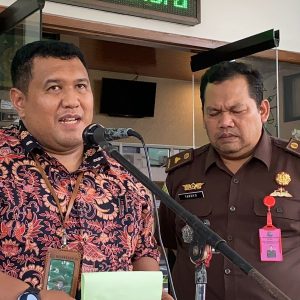 3 Tersangka Kasus Jual Beli Kios di Pasar Randublatung Kini Ditahan, Kejari Blora Sita Barang Bukti Berupa Uang Rp 300 Juta