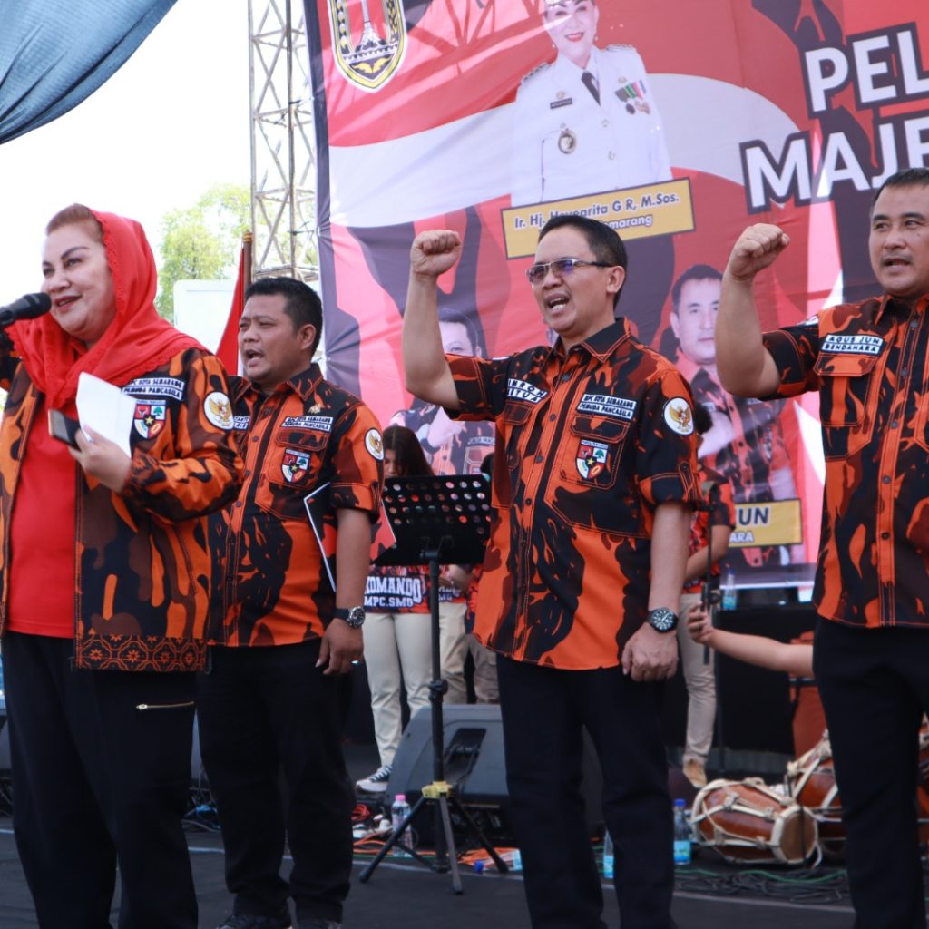Wali Kota Semarang, Hevearita Gunaryanti Rahayu saat menghadiri Pelantikan Pengurus Majelis Pimpinan Cabang (MPC) Pemuda Pancasila Kota Semarang di halaman Balai Kota Semarang, Minggu (29/10/2023). Foto: Istimewa