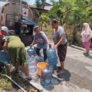 Sebagian Wilayah Kota Semarang Terdampak Kekeringan, Pemkot Distribusikan Air Bersih