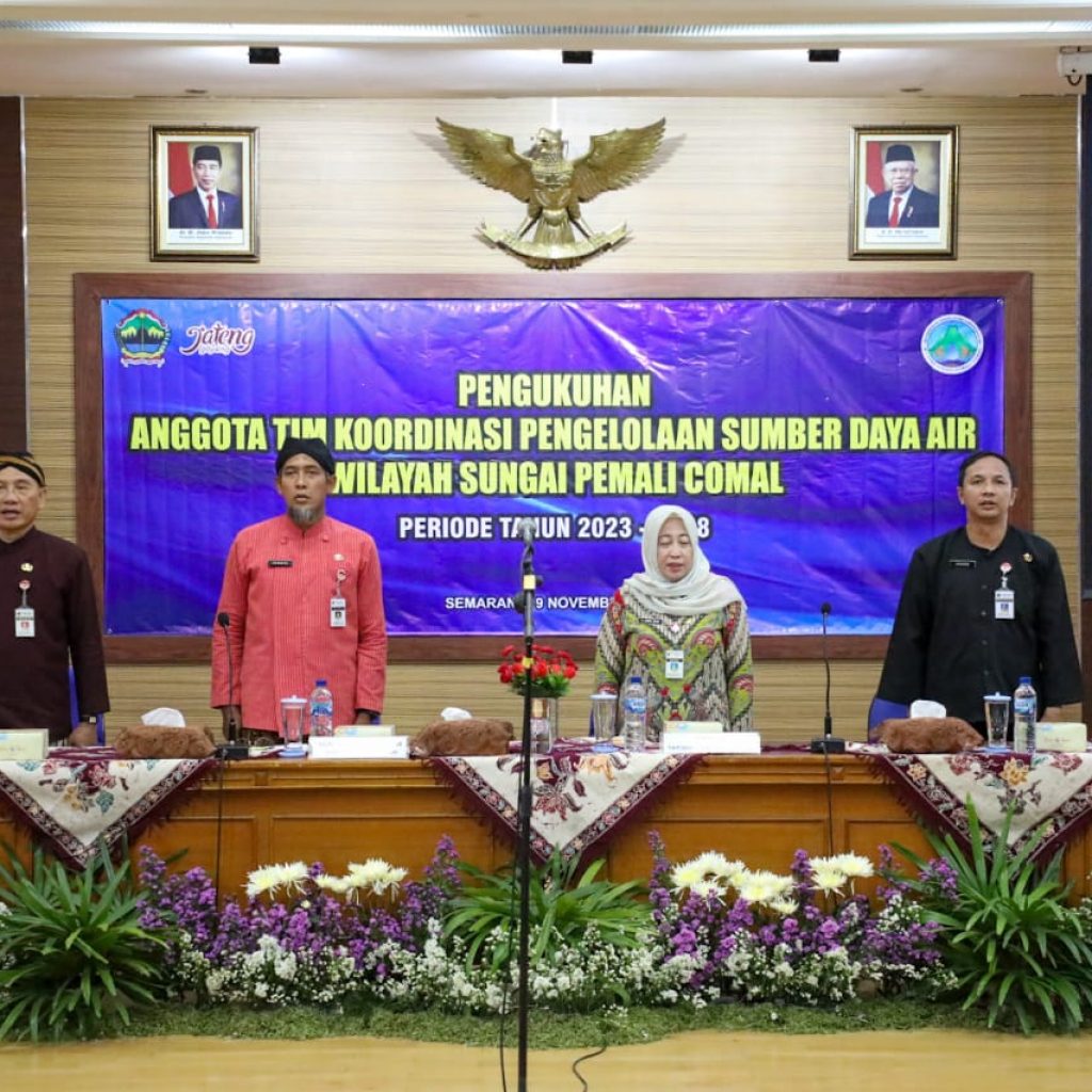 Sekda Jateng tekankan agar persoalan di daerah aliran Sungai Pemali Comal segera diselesaikan TKPSDA. Foto: Istimewa