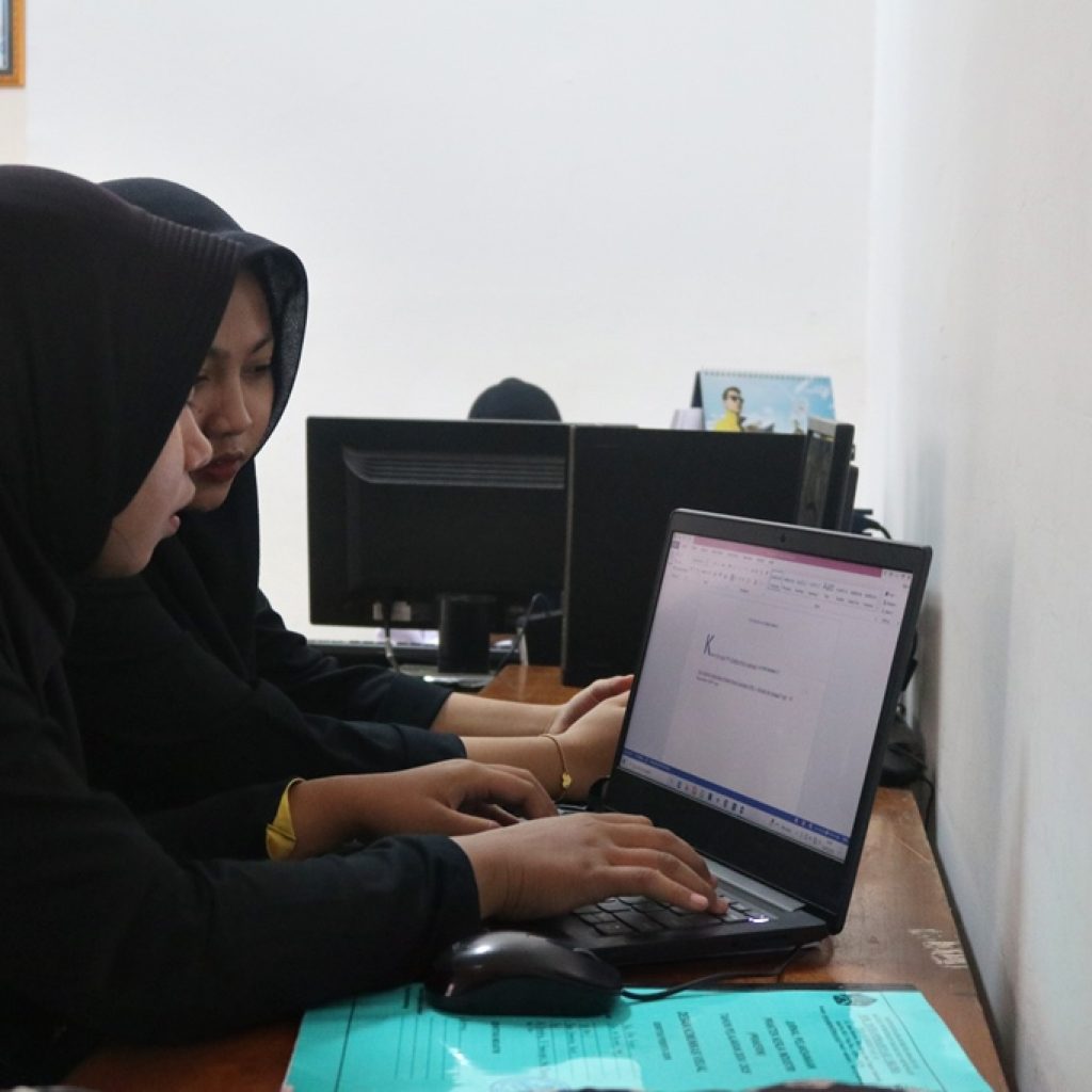 Siswa kelas XII Jurusan DKV SMK 1 Muhammadiyah Blora. Foto: Istimewa