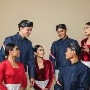 Seragam Kontingen Indonesia untuk Pembukaan Olimpiade 2024 Karya Didit Hediprasetyo Dibahas Media Internasional