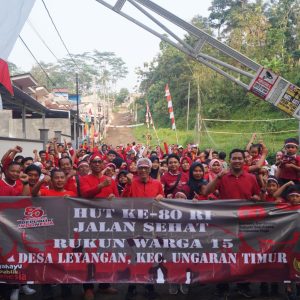 Jalan Sehat RW 15 Desa Leyangan Diikuti Ratusan Warga, Ada Door Prize Hingga Lomba Menghias Sayur Asem