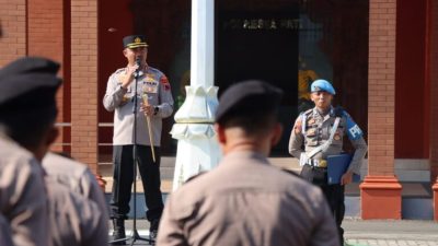 Sidang Nasib Bupati Sudewo Hari Ini: Kapolresta Kerahkan Kekuatan Penuh, Jamin Keamanan dan Ketertiban di DPRD 3 TUTURPEDIA - Sidang Nasib Bupati Sudewo Hari Ini: Kapolresta Kerahkan Kekuatan Penuh, Jamin Keamanan dan Ketertiban di DPRD