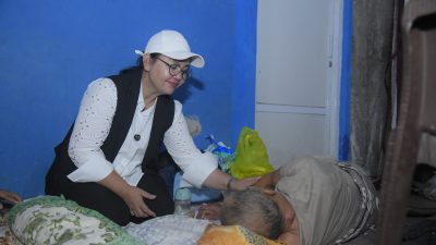 TUTURPEDIA - Tinjau Titik-Titik Pengungsian, Agustina Wilujeng Pastikan Bantuan Tersalurkan