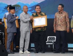 Blora Digadang Jadi Kabupaten Organik, Bupati Arief Rohman Raih Penghargaan Nasional dari Kemendes