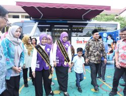 Luncurkan Bus Pintar Keliling di Surakarta, Nawal Yasin Dorong Peningkatan Minat Baca Masyarakat