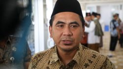 Pantau Banjir Pekalongan, Wagub Jateng Pastikan Pengungsi Dapat Fasilitas Layak