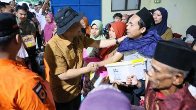 TUTURPEDIA - Turun ke Lokasi Bencana, Ahmad Luthfi Arahkan Pembangunan Huntara untuk Korban Tanah Bergerak Tegal