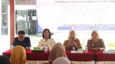 Gratis dan Cepat, Warga Toroh Ramai-Ramai Urus NIB di Kantor Kecamatan