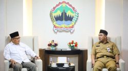 TUTURPEDIA - Wagub Taj Yasin Siapkan Kelas Calon Pengantin untuk Perkuat Ketahanan Keluarga