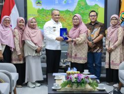 Pemprov Jateng Gandeng Masyarakat Jalankan Program Lingkungan, dari Mangrove hingga Target Zero Sampah