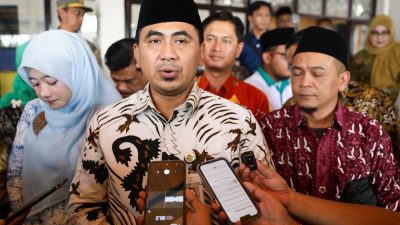 TUTURPEDIA - Wagub Jateng Siap Tutup Tambang Pasir di Sumbang Banyumas Setelah dapat Keluhan Banjir Lumpur