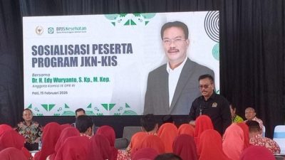 Edy Wuryanto: Nakes Memegang Peran Strategis dalam Mengedukasi Masyarakat Terkait Hak dan Kewajiban sebagai Peserta JKN- KIS 9 TUTURPEDIA - Edy Wuryanto: Nakes Memegang Peran Strategis dalam Mengedukasi Masyarakat Terkait Hak dan Kewajiban sebagai Peserta JKN- KIS