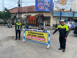 Jalan Semarang–Grobogan Putus, Satlantas Polres Blora Alihkan Kendaraan Berat ke Jalur Pantura