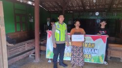 Tebar Kebaikan di Bulan Penuh Berkah, Polisi Sambangi dan Bantu Warga Kunduran 6 TUTURPEDIA - Tebar Kebaikan di Bulan Penuh Berkah, Polisi Sambangi dan Bantu Warga Kunduran