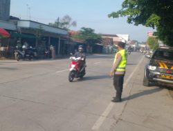 Antisipasi Macet dan Laka, Polsek Kunduran Gelar AG Pagi di Titik Rawan