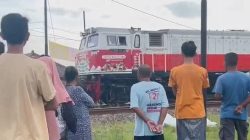 Tragedi Usai Sahur! Tiga Remaja Tewas Tersambar Kereta Saat Rekam Video, Satu Korban Terseret Dari Batang hingga Pekalongan 3 TUTURPEDIA - Tragedi Usai Sahur! Tiga Remaja Tewas Tersambar Kereta Saat Rekam Video, Satu Korban Terseret Dari Batang hingga Pekalongan