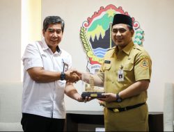 Tuntaskan Persoalan Sampah di Jateng, Wagub Tak Yasin Dorong Akselerasi RDF