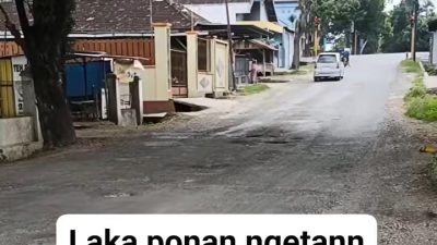 Jalan Rusak Memakan Korban! Seorang Lansia Alami Patah Kaki Akibat Terperosok Lubang di Barat Lampu Merah Karangjati 13 TUTURPEDIA - Jalan Rusak Memakan Korban! Seorang Lansia Alami Patah Kaki Akibat Terperosok Lubang di Barat Lampu Merah Karangjati