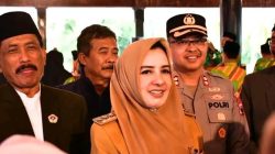 OTT KPK di Pekalongan! Bupati Fadia Arafiq Ikut Diamankan dalam Operasi Senyap 9 TUTURPEDIA - OTT KPK di Pekalongan! Bupati Fadia Arafiq Ikut Diamankan dalam Operasi Senyap