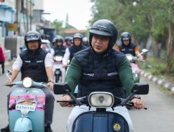 Vespa Touring dan Ngabuburide, Wagub Taj Yasin Pantau SPBU untuk Pastikan Pasokan BBM Libur Lebaran Aman