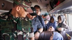 Wagub Jateng Lepas 1.142 Pemudik dari Bandung, Antusiasme Warga Membludak 7 TUTURPEDIA - Wagub Jateng Lepas 1.142 Pemudik dari Bandung, Antusiasme Warga Membludak