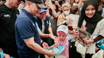 TUTURPEDIA - Kalau Tidak Gratis, Mungkin Saya Tak Pulang”, Kisah Perantau Naik Kereta Mudik Gratis Jateng