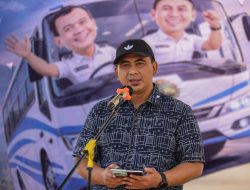 Trenyuh, Pemudik Hidrosefalus Asal Sukoharjo dapat Layanan Istimewa, Wagub Jateng: Harus Diantar Sampai Rumah