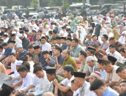 Pemkot Semarang Gelar Sholat Idul Fitri di Halaman Balaikota