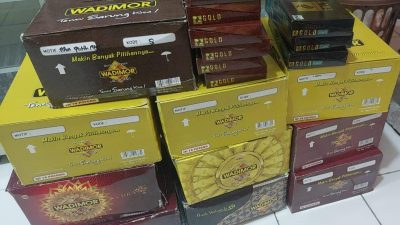 TUTURPEDIA - Dari Pesantren PSM ke Garis Depan Aktivisme, dan Jurnalis! Ini kisah Inspiratif Wartawan Tuturpedia.com, Berdakwah Melalui Jualan Sarung