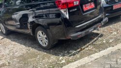 TUTURPEDIA - Pesta Pora Pejabat di Atas Pajak Rakyat: Mobil Dinas Blora 'Nglayap' Saat Lebaran, Instruksi KPK Dianggap Sampah!