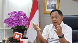 WFH 1 Hari Seminggu Segera Berlaku? Mendagri Tito: Tak Ganggu Kinerja, ASN Bisa Dipantau via GPS 4 TUTURPEDIA - WFH 1 Hari Seminggu Segera Berlaku? Mendagri Tito: Tak Ganggu Kinerja, ASN Bisa Dipantau via GPS