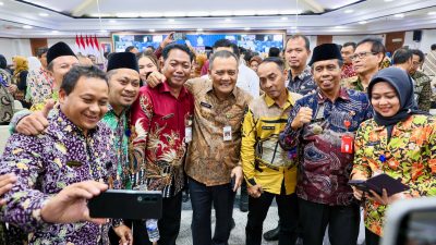 576 Camat di Jateng Komitmen Gaspol Program Kecamatan Berdaya 15 TUTURPEDIA - 576 Camat di Jateng Komitmen Gaspol Program Kecamatan Berdaya