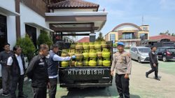 TUTURPEDIA - Gas Subsidi Diselundupkan ke Blora Digagalkan! 200 Tabung LPG 3 Kg Diamankan Polisi