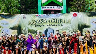 TUTURPEDIA - Infrastruktur Kokoh, Teknologi Canggih: Visi Besar SMAN 1 Cepu untuk Generasi Z dan Alpha