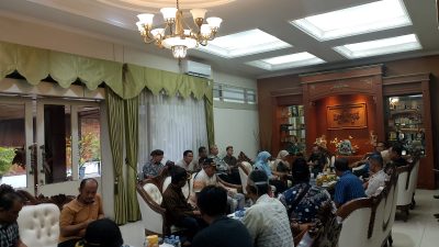 Redam Gejolak Petani Tebu Blora, Bulog Siapkan 6 Langkah Strategis: Dari Revitalisasi PT GMM hingga Rencana Pabrik Ethanol 10 TUTURPEDIA - Redam Gejolak Petani Tebu Blora, Bulog Siapkan 6 Langkah Strategis: Dari Revitalisasi PT GMM hingga Rencana Pabrik Ethanol