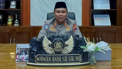 Geger 'Penangkapan Pocong' di Blora Ternyata Demi Konten, Kapolres Turun Tangan Minta Orang Tua Awasi Anak 9 TUTURPEDIA - Geger 'Penangkapan Pocong' di Blora Ternyata Demi Konten, Kapolres Turun Tangan Minta Orang Tua Awasi Anak