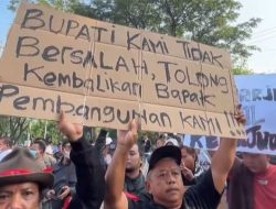Sidang Perdana Sudewo Dikepung Demo, Massa Tekan KPK: Bebaskan atau Kami Turun Lagi!