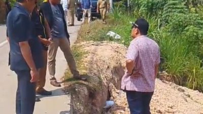 Gerak Cepat Tangani Longsor, DPUPR Dan DPRD Blora Siapkan Perbaikan Permanen Lewat Perubahan APBD 10 TUTURPEDIA - Gerak Cepat Tangani Longsor, DPUPR Dan DPRD Blora Siapkan Perbaikan Permanen Lewat Perubahan APBD